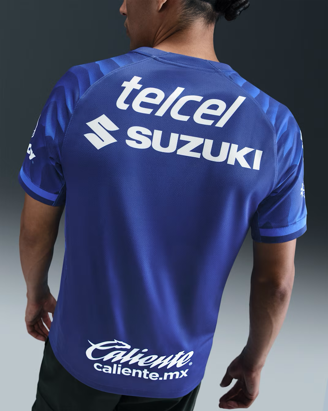 Pumas Away 25/26