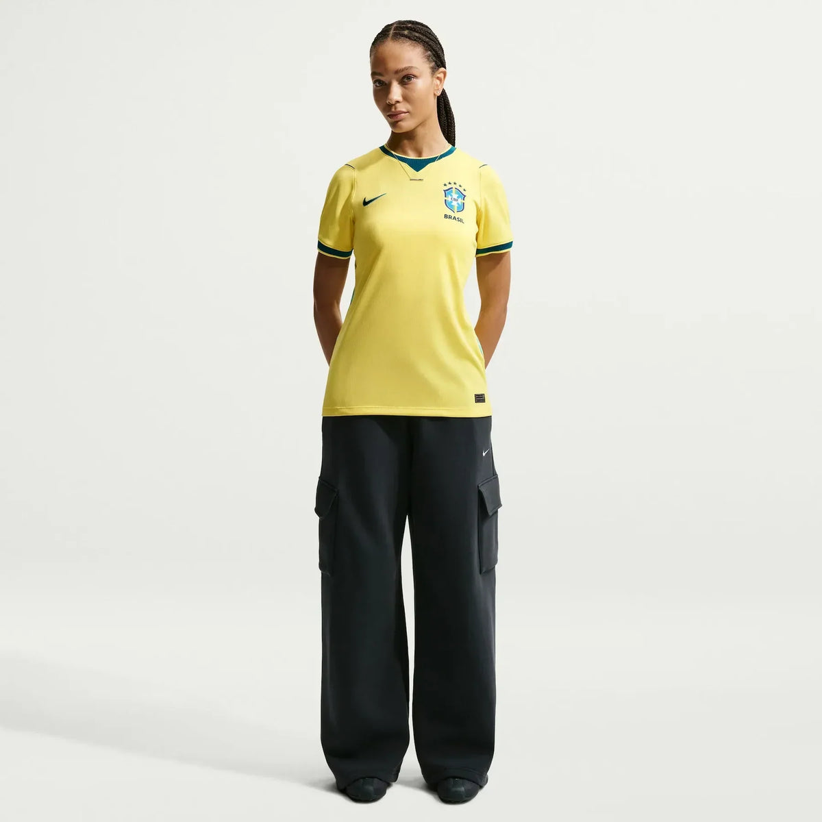 Camisa Brasil - Titular Amarela Copa do Mundo 2026 Versão Torcedor Feminina
